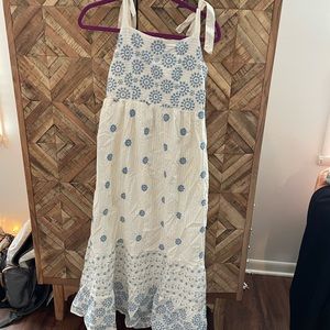 American eagle maxi dress with blue embroidered flowers